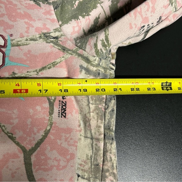 Cabela’s Women’s Pink Tree Print Logo Pullover Drawstring Hoodie Pockets Outdoor - Picture 7 of 13